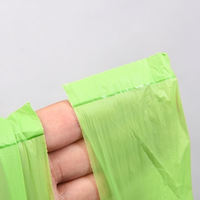 100% biologisch afbreekbaar composteerbaar sterrenzegel T-shirt zakken op rol voor afvalinzameling