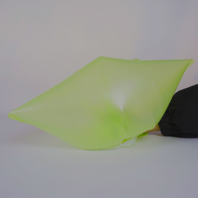 Kleurrijke HDPE wegwerp vuilniszak met trektouw sluiting handig en praktisch