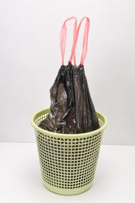 Afvalzakken met trektouw gemaakt van HDPE-plastic
