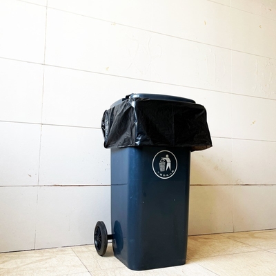 Persoonlijke afmeting Afzonderlijk gevouwen HDPE plastic schoonmaakbedrijf Verpakking vuilniszak