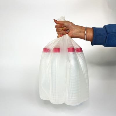 Biologisch afbreekbare T-shirtzak op rol gemaakt van PBAT-materiaal voor milieuvriendelijke verpakkingen