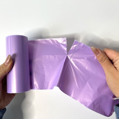 Direct geproduceerde op maat gedrukte plastic vuilniszak in rol biologisch afbreekbaar